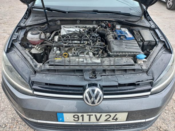 Volkswagen Golf 1.6 TDI · Ano 2017
