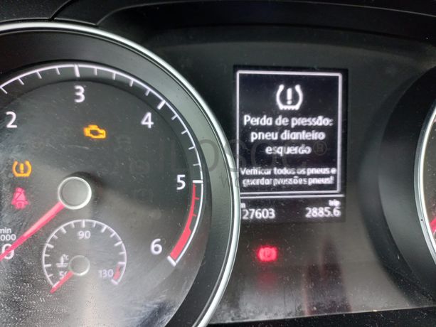 Volkswagen Golf 1.6 TDI · Ano 2017