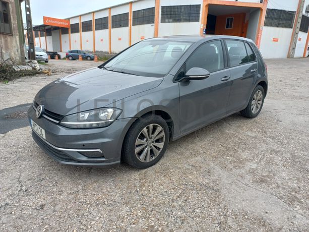 Volkswagen Golf 1.6 TDI · Ano 2017
