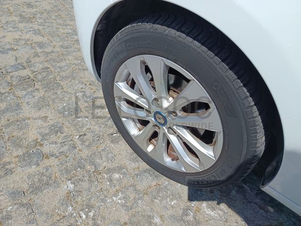 Renault Zoe · Ano 2020