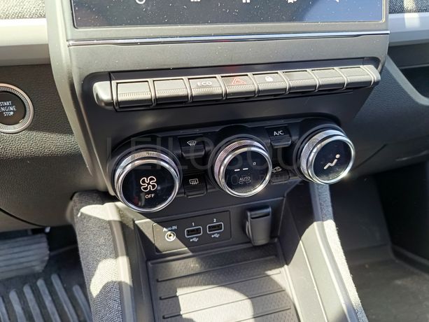 Renault Zoe · Ano 2020