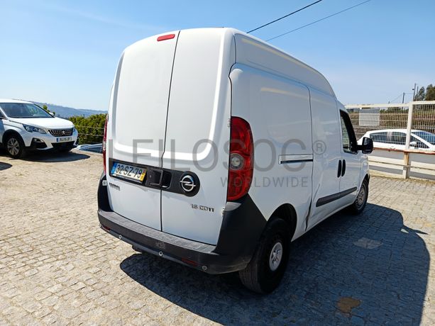 Opel Combo · Ano 2017