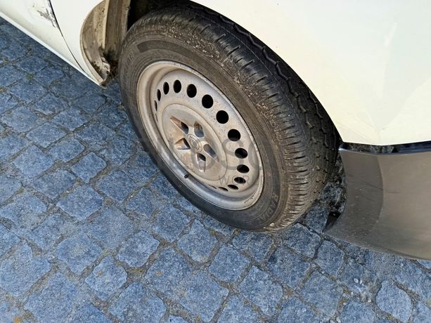 Opel Combo · Ano 2017