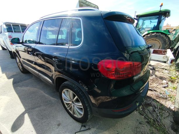 Volkswagen Tiguan · Ano 2012