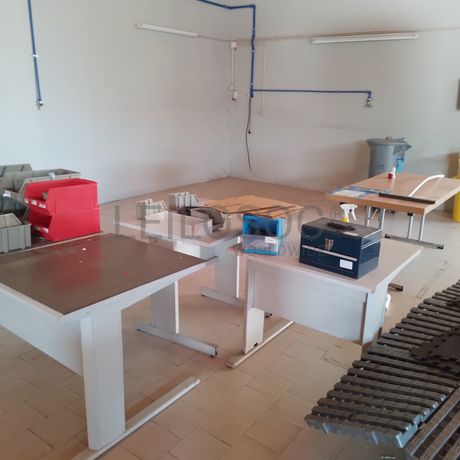 Equipamentos Industriais e de Escritório