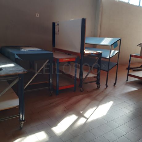 Equipamentos Industriais e de Escritório