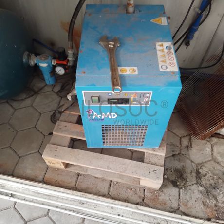 Equipamentos Industriais e de Escritório