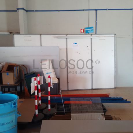 Equipamentos Industriais e de Escritório