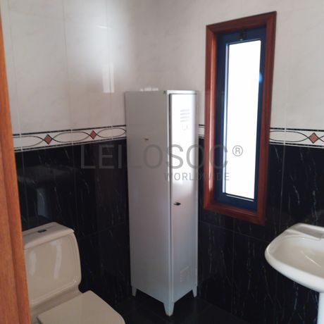 Equipamentos Industriais e de Escritório