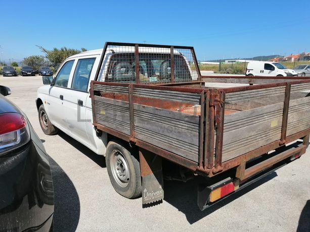 Mitsubishi L200 · Ano 2001
