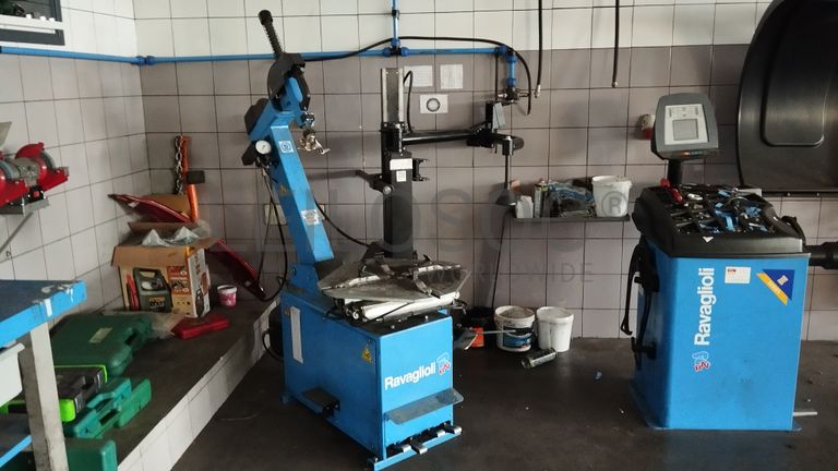 Máquina de Desmontar Pneus