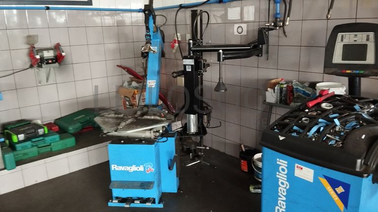 Máquina de Desmontar Pneus