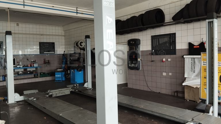 Elevador e Máquina de Alinhamento