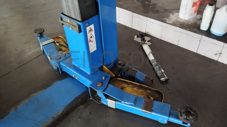 Elevador de 2 Colunas