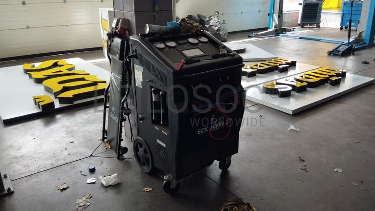 Máquina de Carregamento A/C