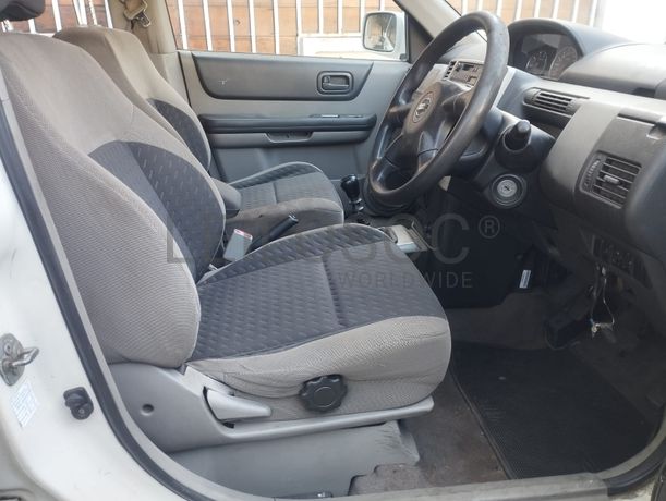Nissan/X- Trail 4x4