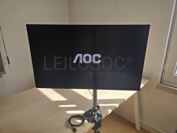 Monitor AOC
