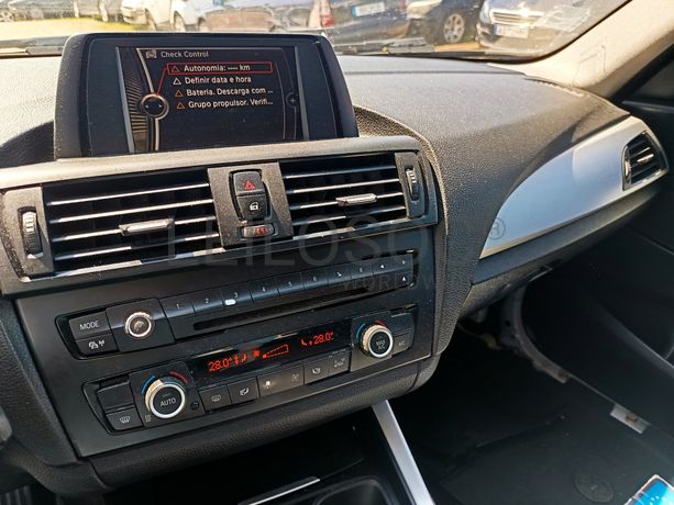 BMW 116d · Ano 2013