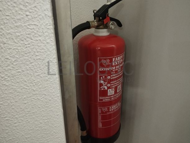 Alvará · Mobiliário, Equipamentos e Existências