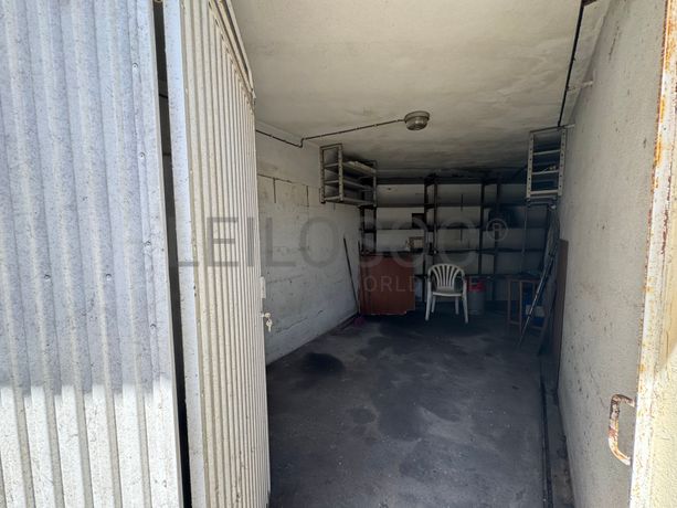 Apartamento T2 + Garagem · Maia