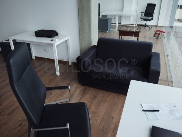 Equipamentos para Fabrico de Mobiliário e Artigos de Decoração