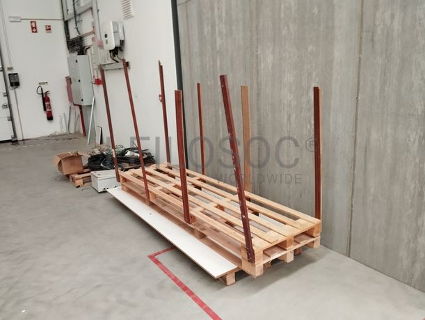 Equipamentos para Fabrico de Mobiliário e Artigos de Decoração