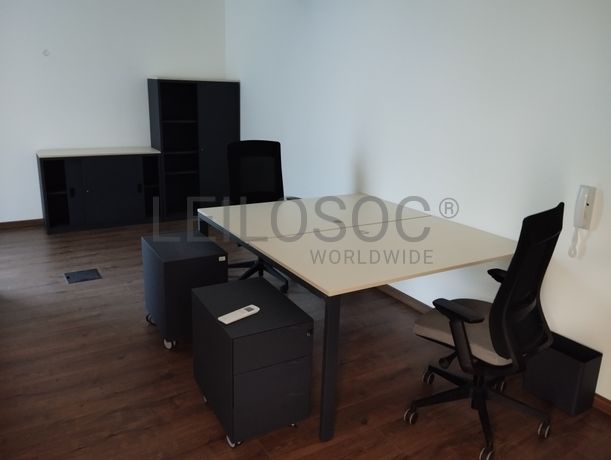 Equipamentos para Fabrico de Mobiliário e Artigos de Decoração