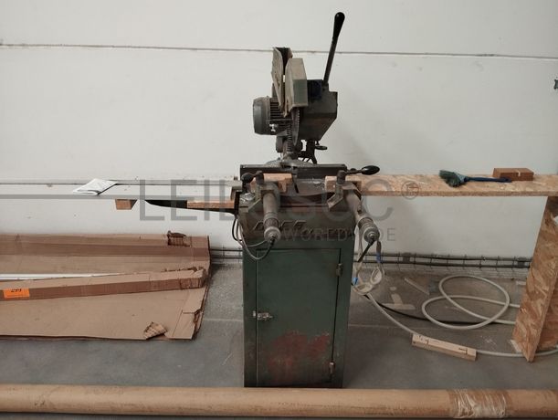 Equipamentos para Fabrico de Mobiliário e Artigos de Decoração