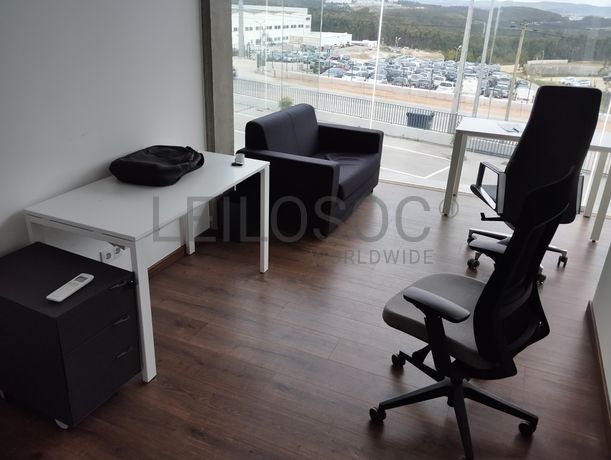 Equipamentos para Fabrico de Mobiliário e Artigos de Decoração