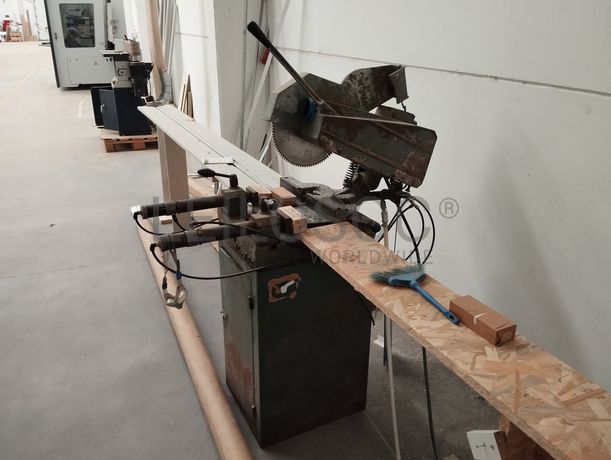 Equipamentos para Fabrico de Mobiliário e Artigos de Decoração