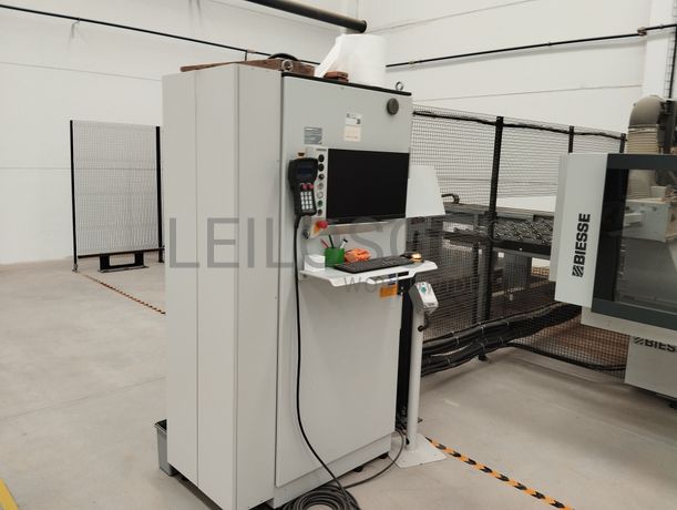 Equipamentos para Fabrico de Mobiliário e Artigos de Decoração