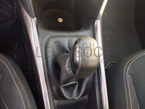 Peugeot 2008 · Ano 2014