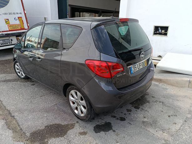 Opel Meriva · Ano 2010