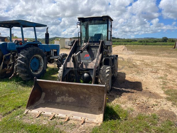 Pá Carregadora PENGDE