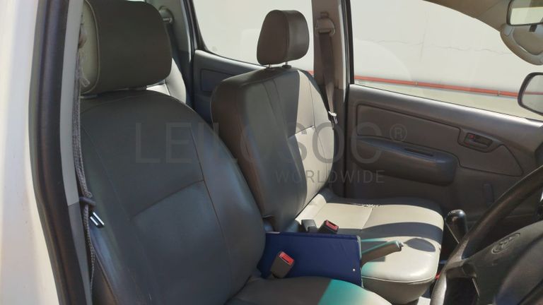 Toyota/Hilux 4D4 2010