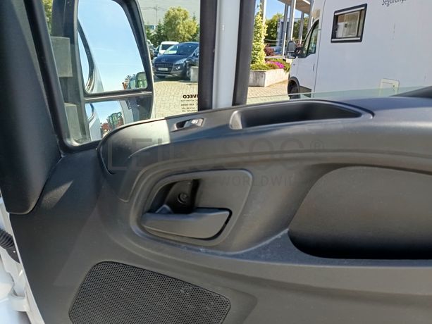 Iveco Daily 70C17 · Ano 2016