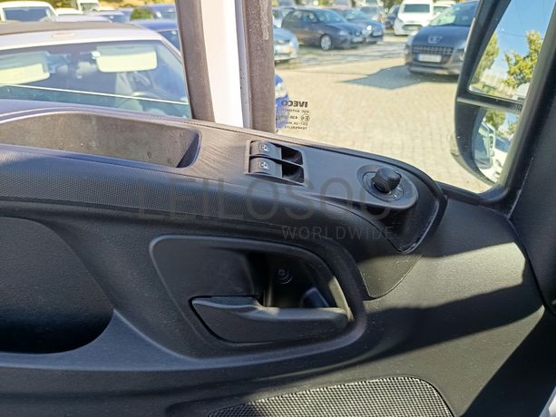 Iveco Daily 70C17 · Ano 2016