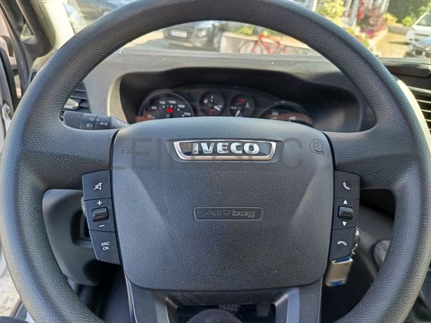 Iveco Daily 70C17 · Ano 2016