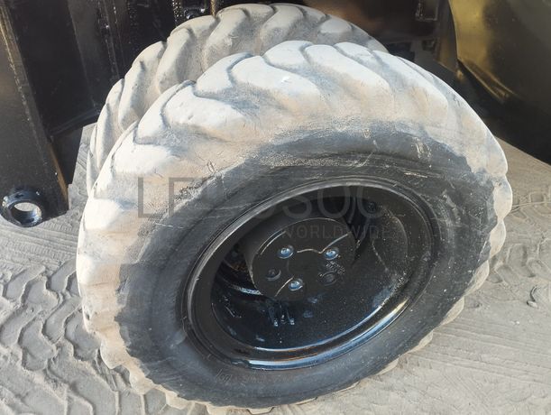 Giratórias a rodas – Daewoo – Caterpillar