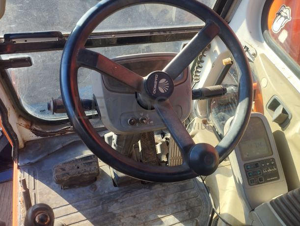 Giratórias a rodas – Daewoo – Caterpillar