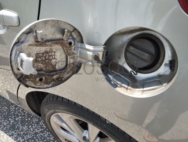 Toyota Auris · Ano 2013