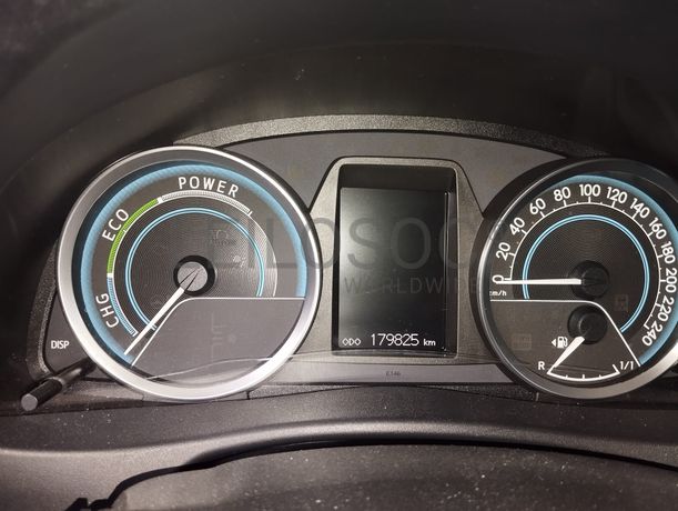 Toyota Auris · Ano 2013