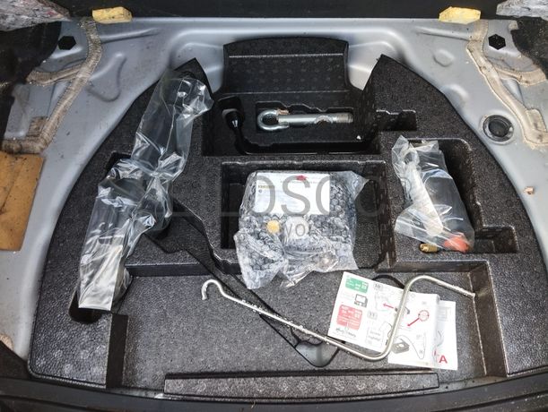 Toyota Auris · Ano 2013