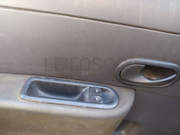 Renault Clio · Ano 2009