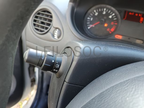 Renault Clio · Ano 2009