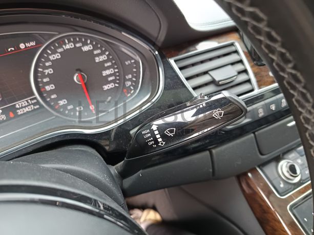 Audi A8 · Ano 2010
