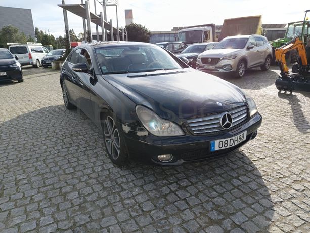 Mercedes-Benz CLS 320 CDI · Ano 2006