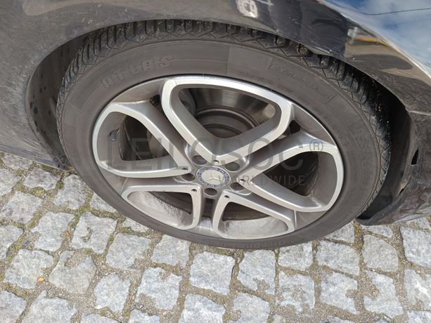 Mercedes-Benz CLS 320 CDI · Ano 2006