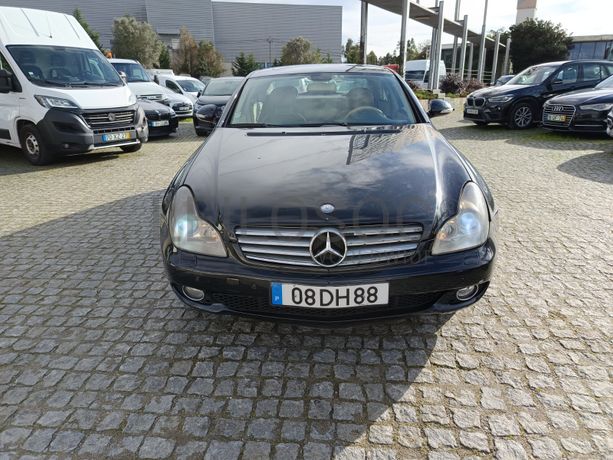 Mercedes-Benz CLS 320 CDI · Ano 2006