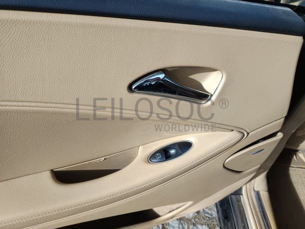 Mercedes-Benz CLS 320 CDI · Ano 2006